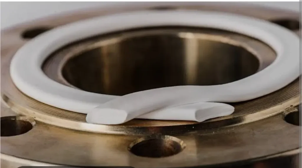 Fita de PTFE expandido: características, aplicações e vantagens na vedação industrial